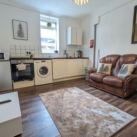 קארדיף Whitchurch 1 Bedroom Apartment מראה חיצוני תמונה