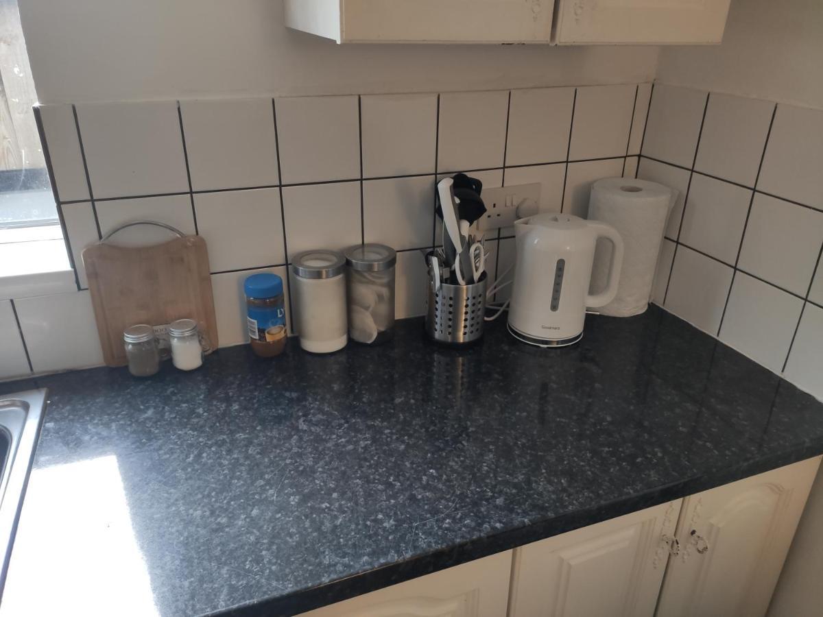 קארדיף Whitchurch 1 Bedroom Apartment מראה חיצוני תמונה